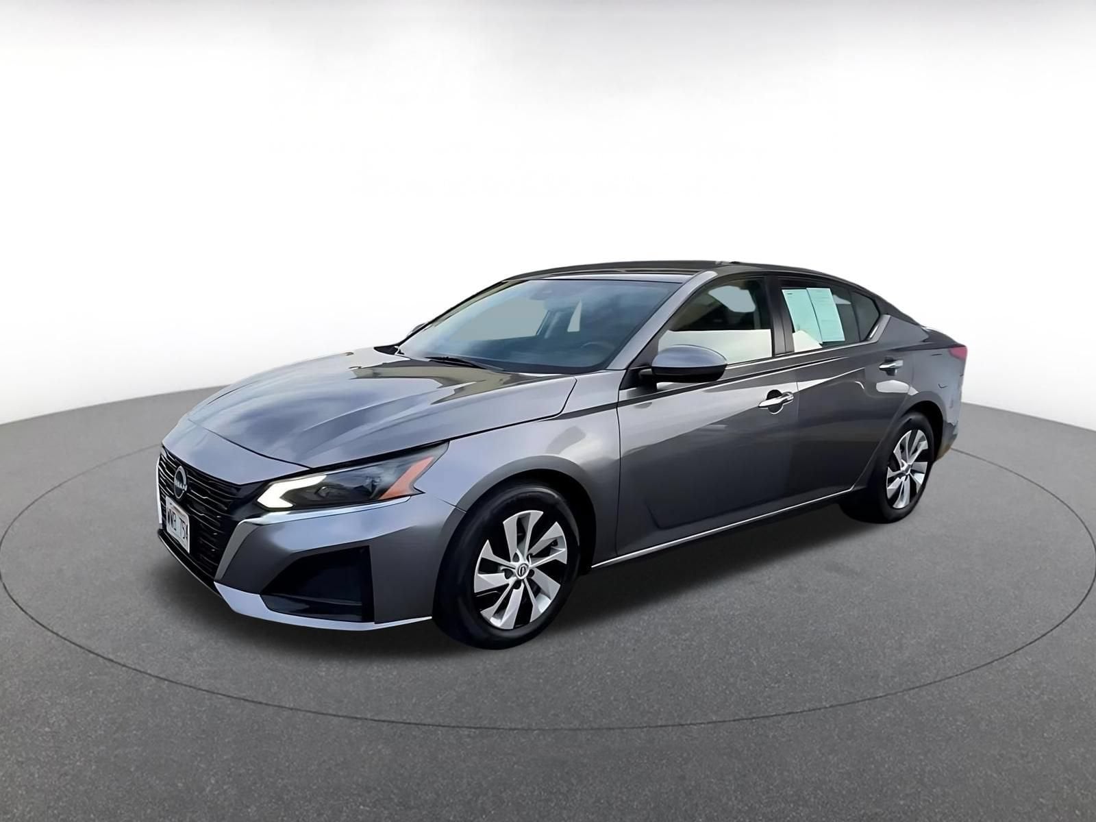 Thumbnail: 2023 Nissan Altima - 8