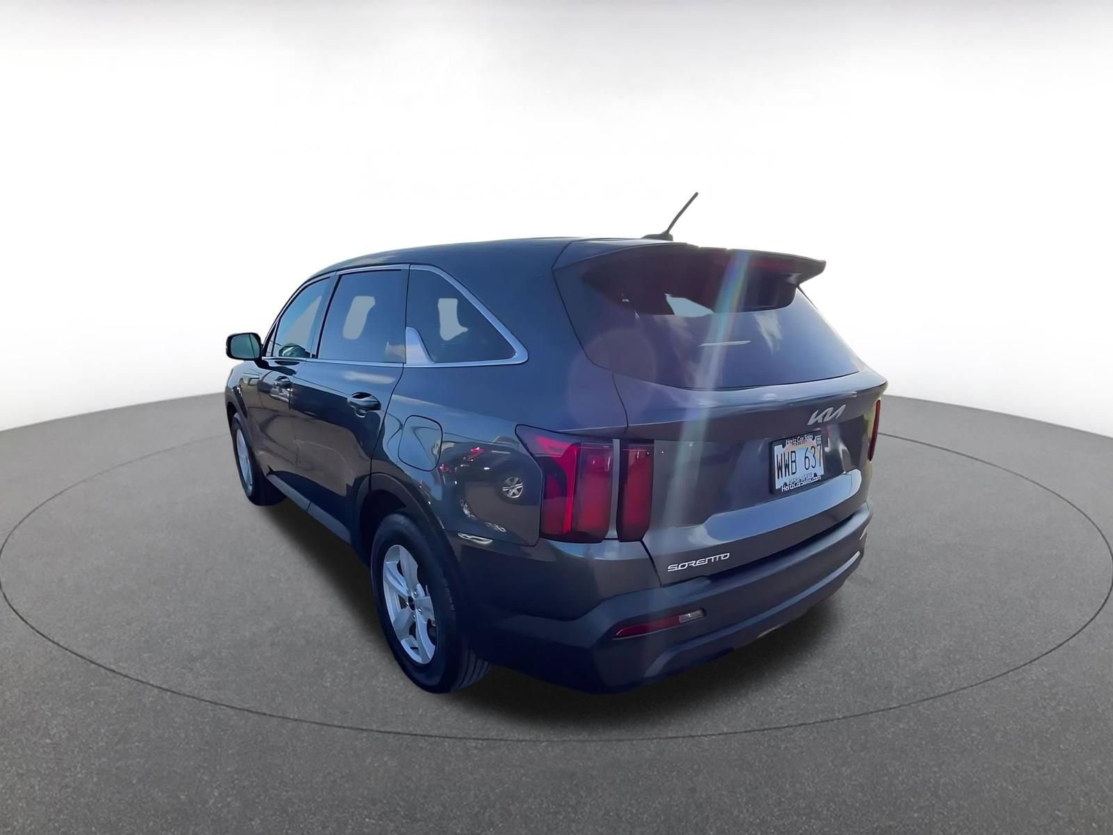 Thumbnail: 2023 Kia Sorento - 11