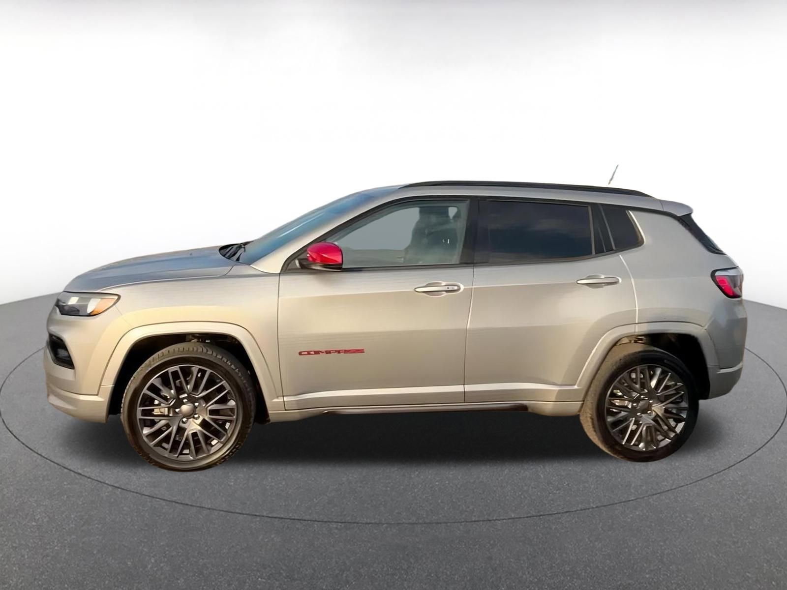 Thumbnail: 2023 Jeep Compass - 9