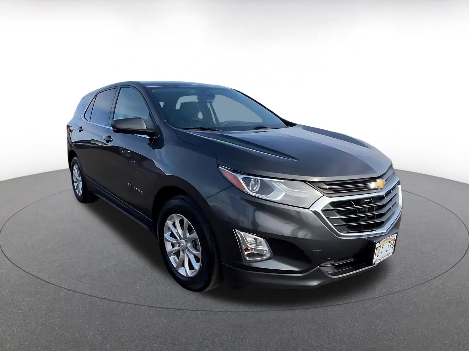 Thumbnail: 2020 Chevrolet Equinox - 3