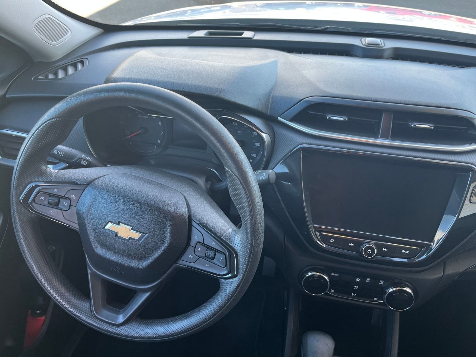 Thumbnail: 2023 Chevrolet TrailBlazer - 33