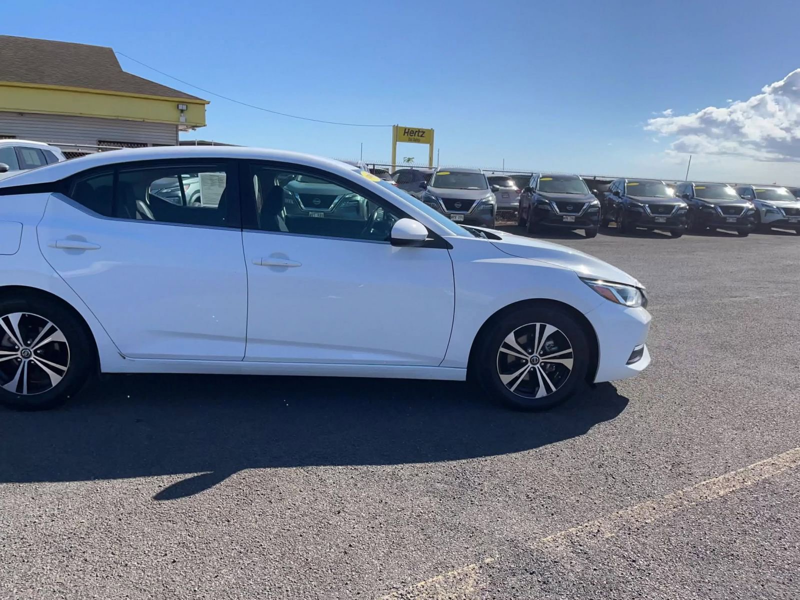 Thumbnail: 2021 Nissan Sentra - 16