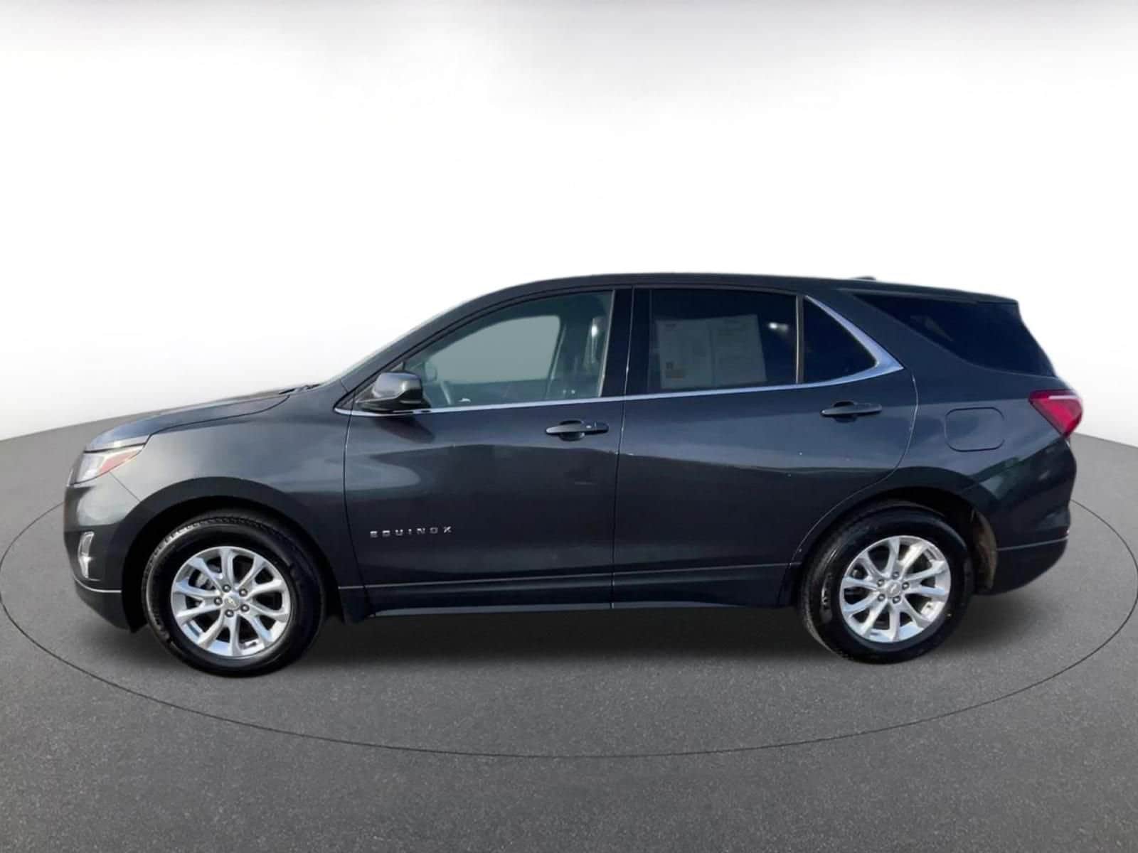 Thumbnail: 2020 Chevrolet Equinox - 9