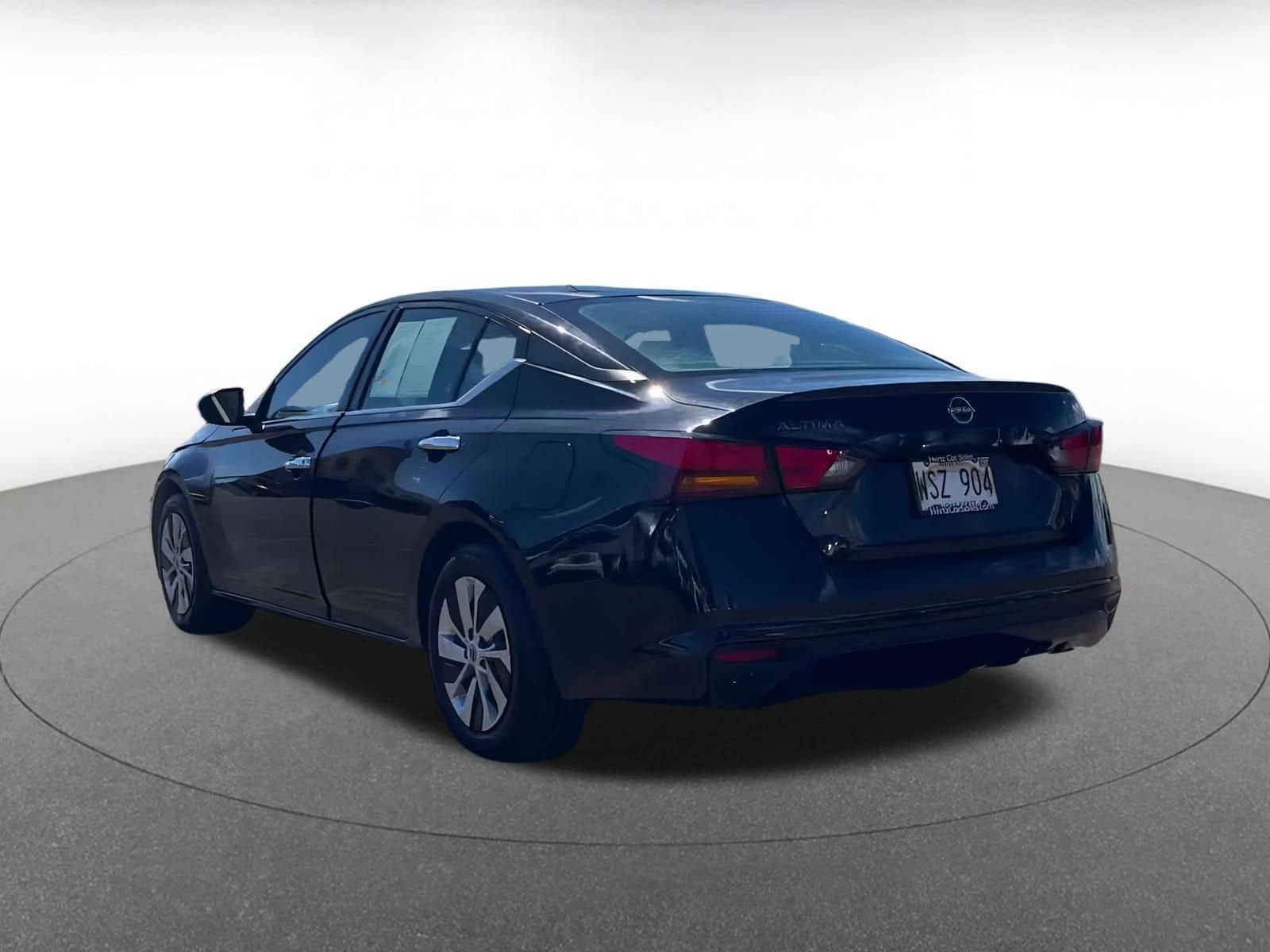 Thumbnail: 2023 Nissan Altima - 11