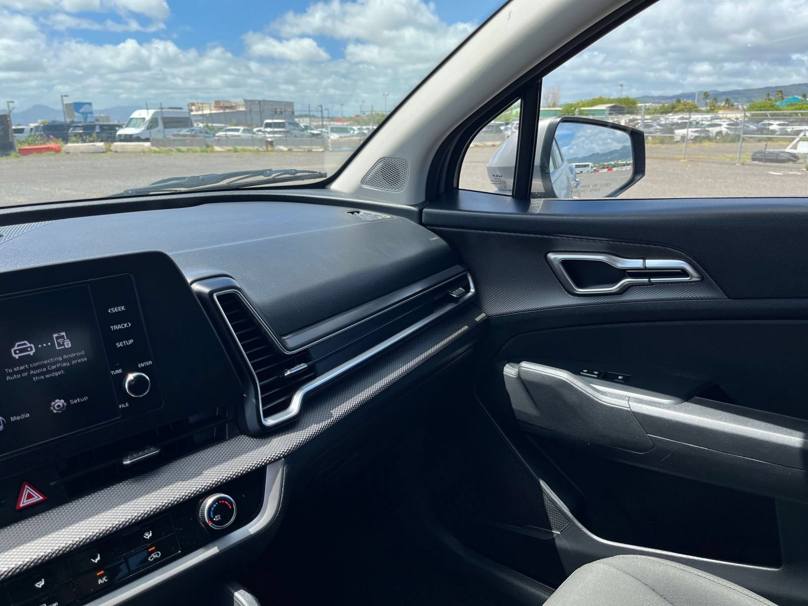 Thumbnail: 2025 Kia Sportage - 25