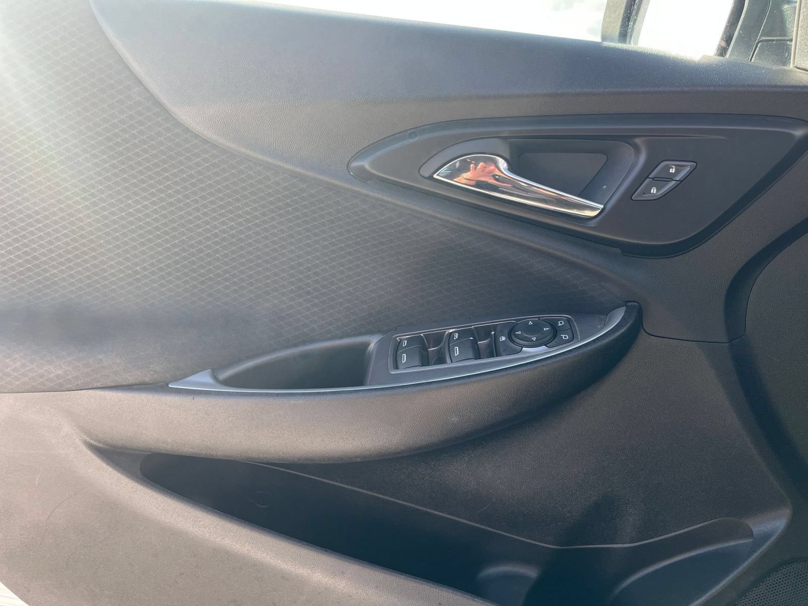 Thumbnail: 2024 Chevrolet Malibu - 18