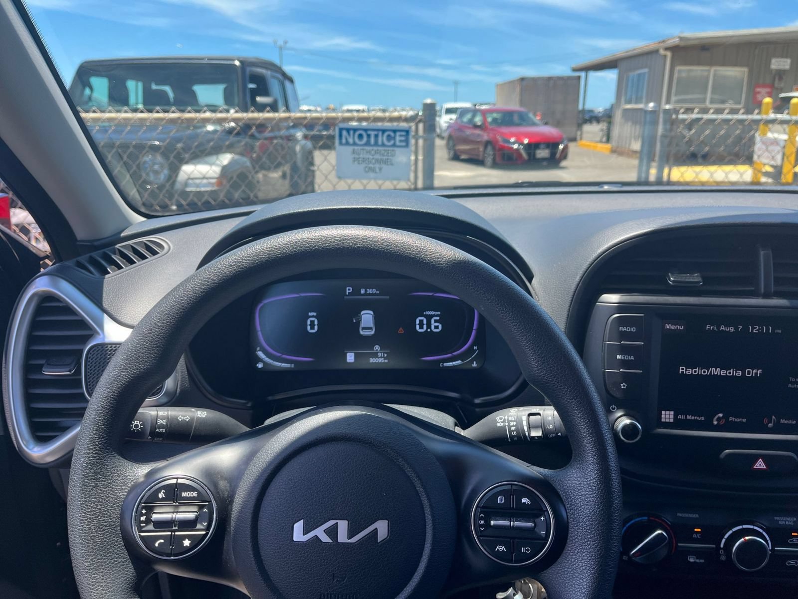 Thumbnail: 2025 Kia Soul - 32