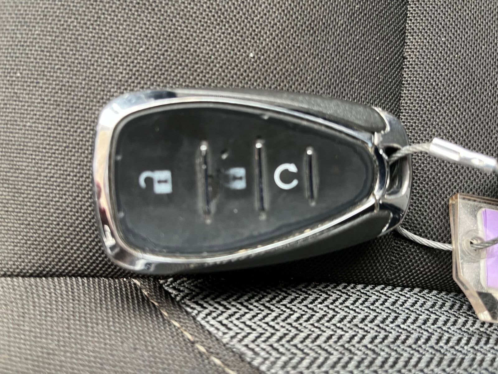 Thumbnail: 2023 Chevrolet TrailBlazer - 24