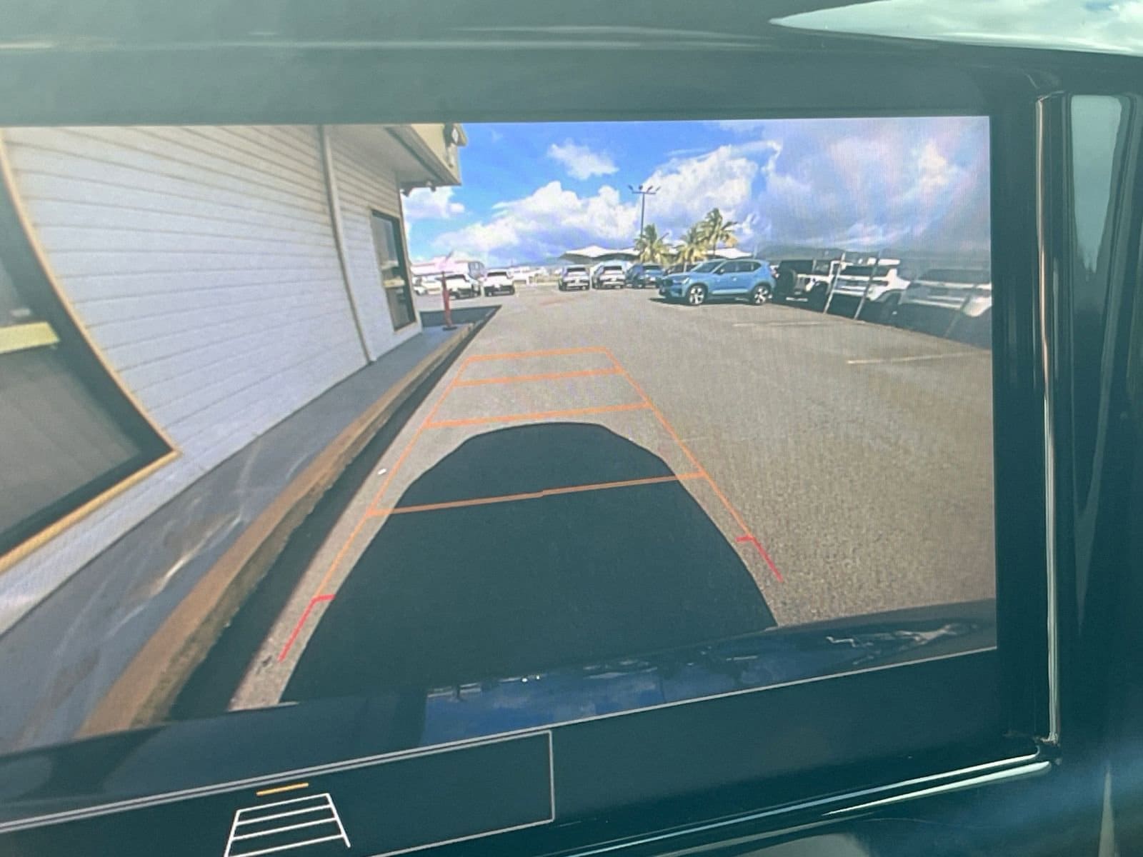 Thumbnail: 2023 Chevrolet Traverse - 23