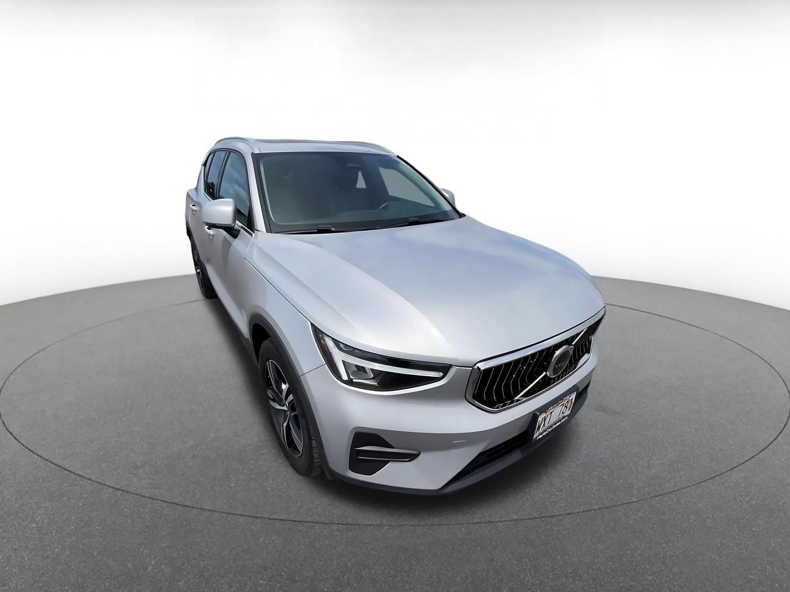 Thumbnail: 2024 Volvo XC40 - 3