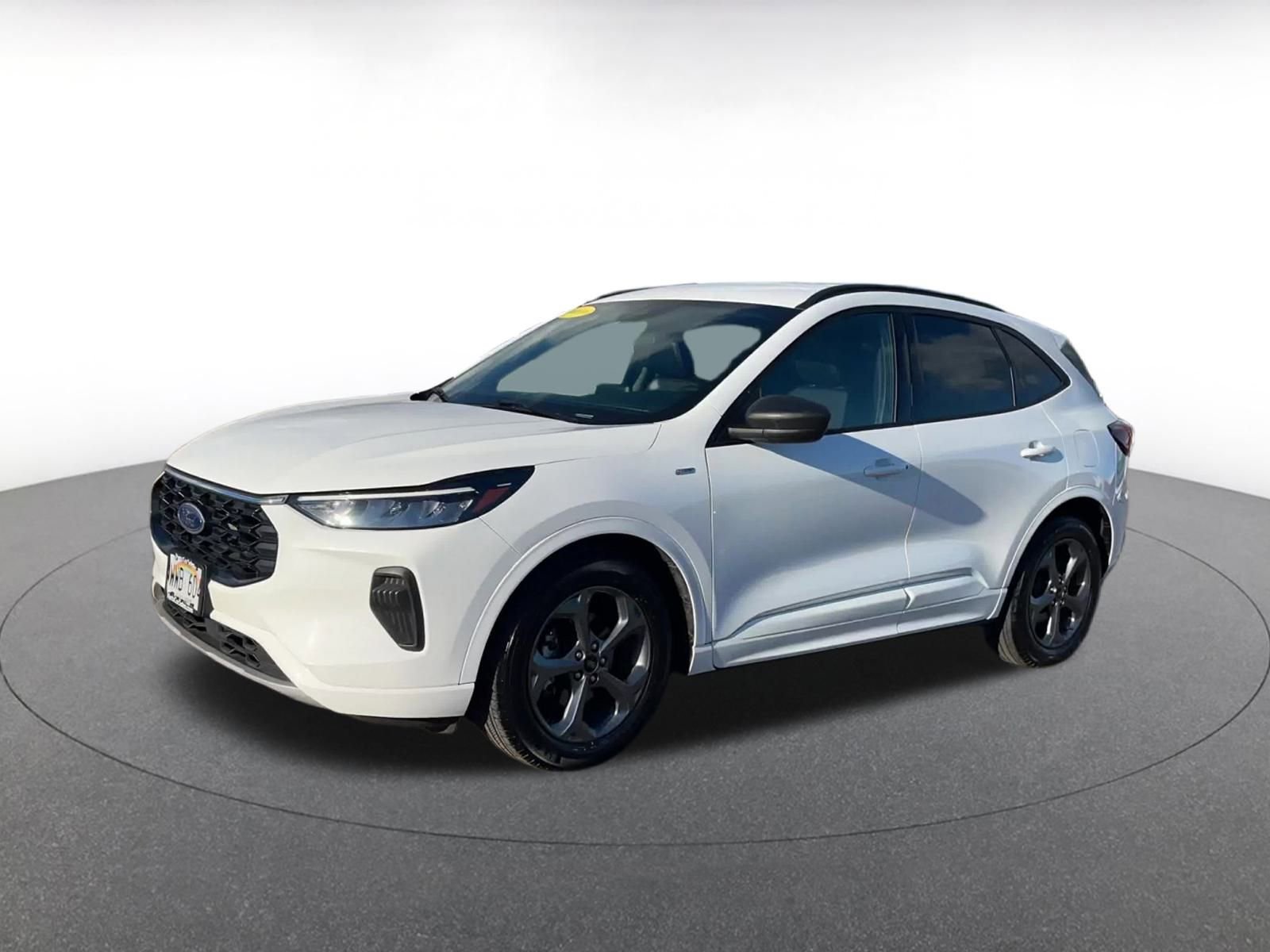 Thumbnail: 2023 Ford Escape - 8