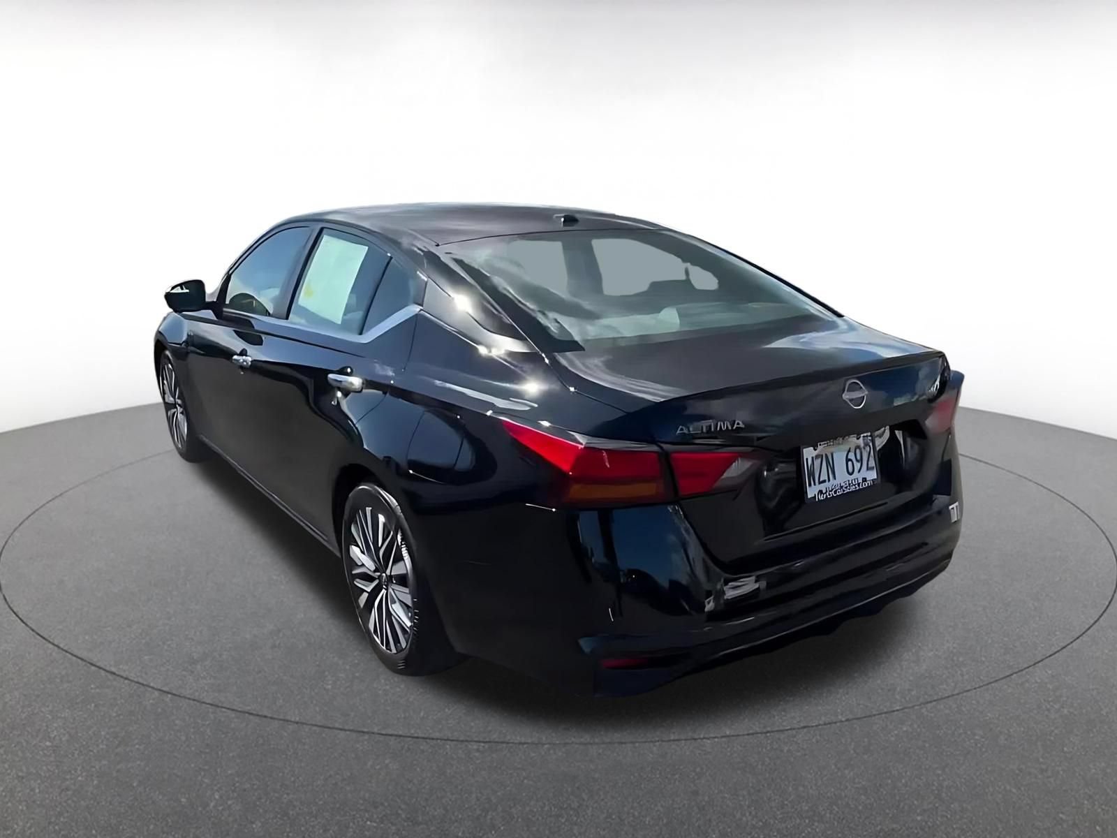 Thumbnail: 2024 Nissan Altima - 11