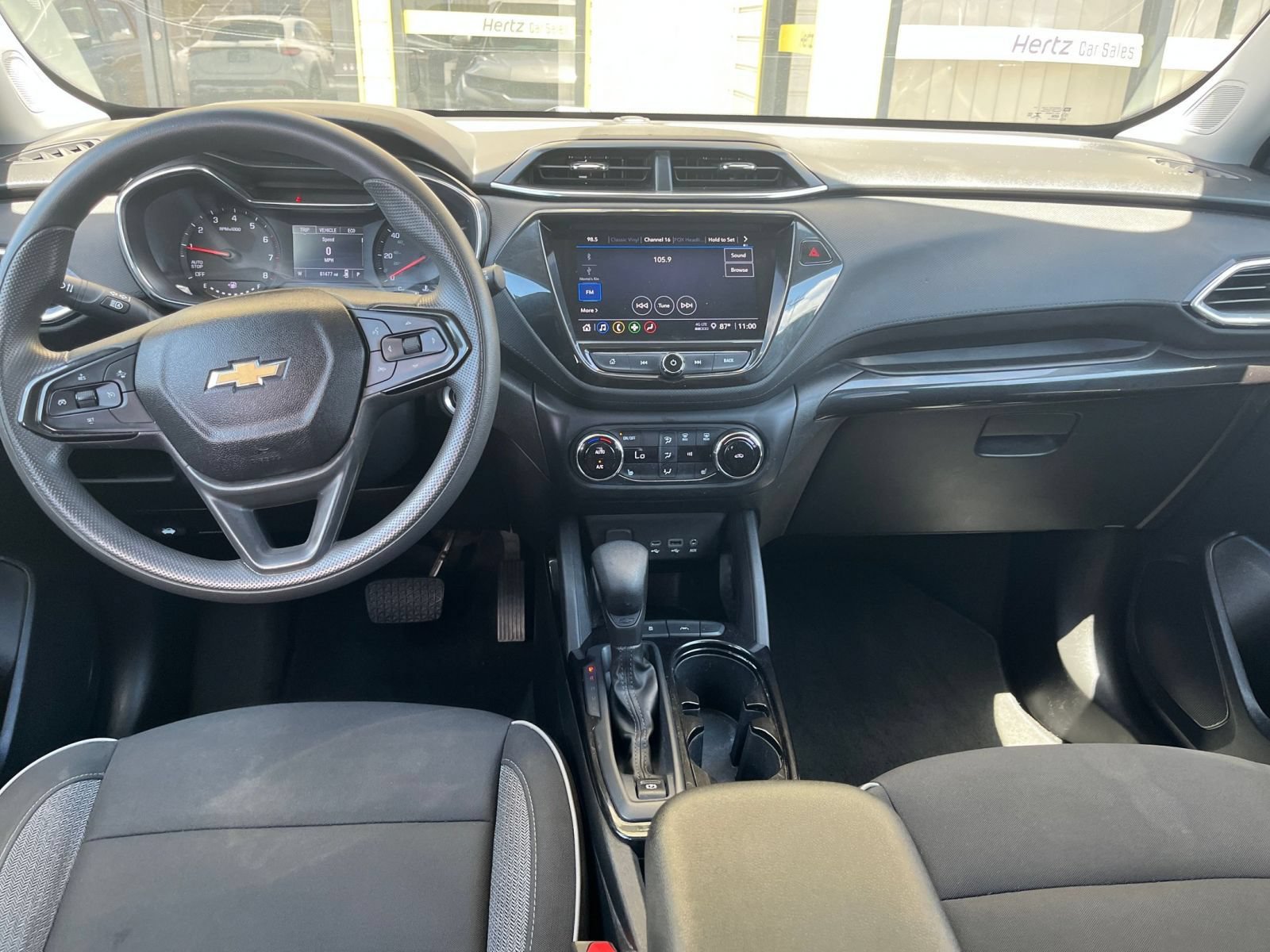 Thumbnail: 2023 Chevrolet TrailBlazer - 32
