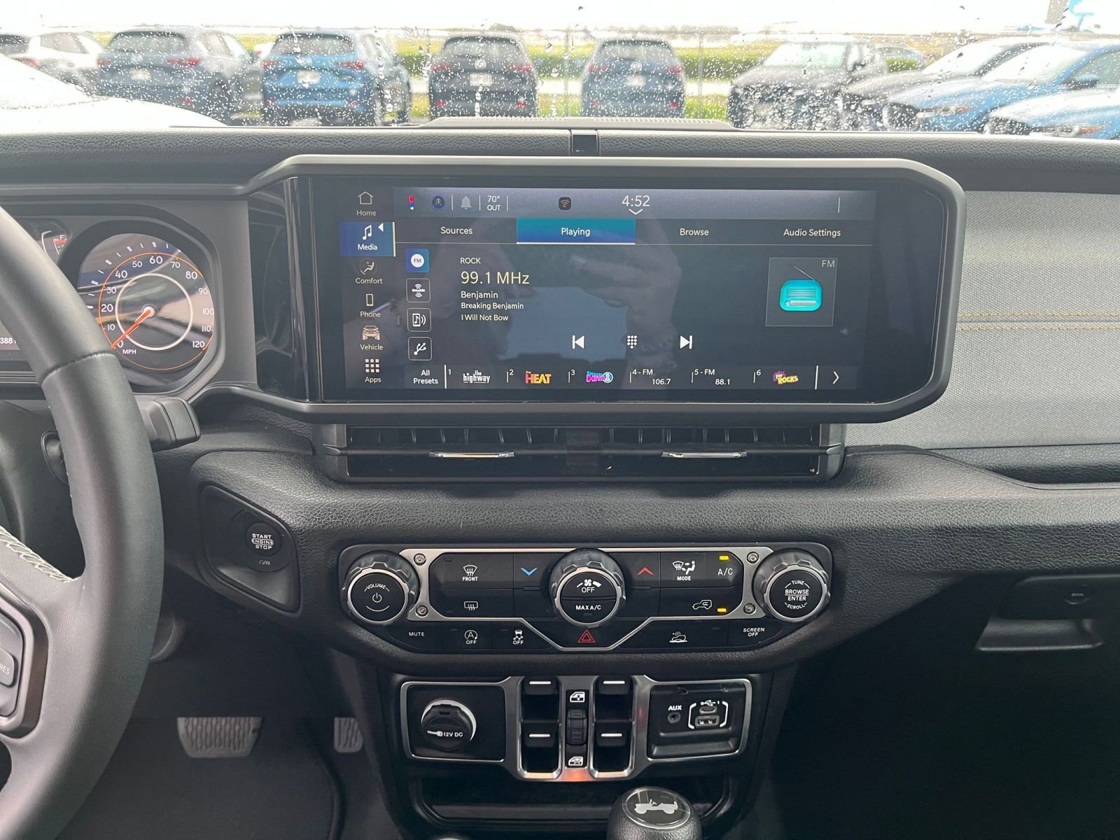 Thumbnail: 2025 Jeep Wrangler - 17