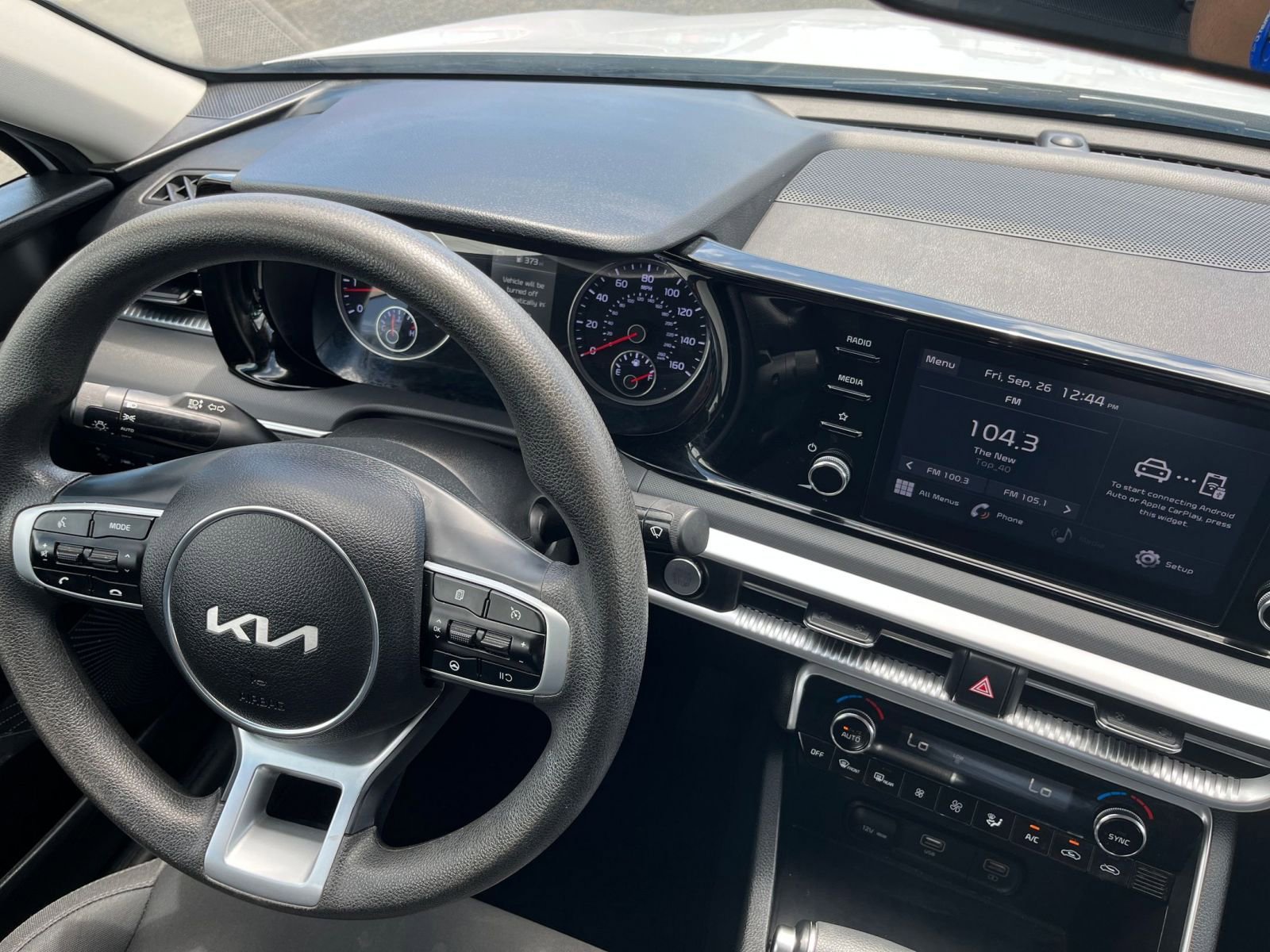 Thumbnail: 2023 Kia K5 - 32