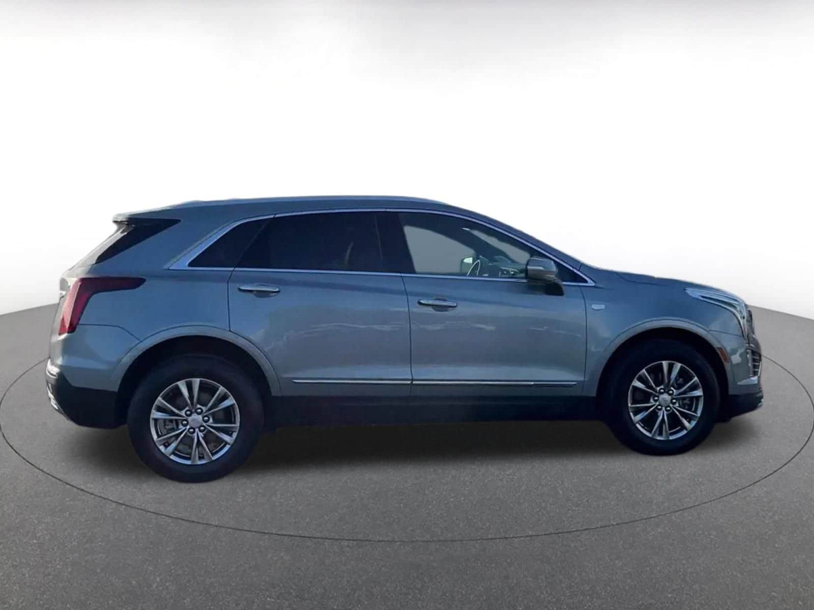 Thumbnail: 2023 Cadillac XT5 - 18
