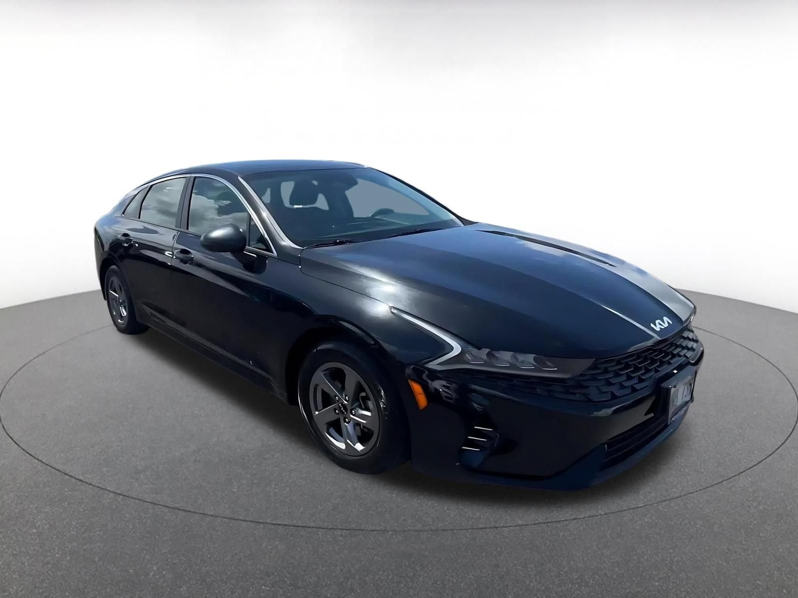 Thumbnail: 2023 Kia K5 - 3