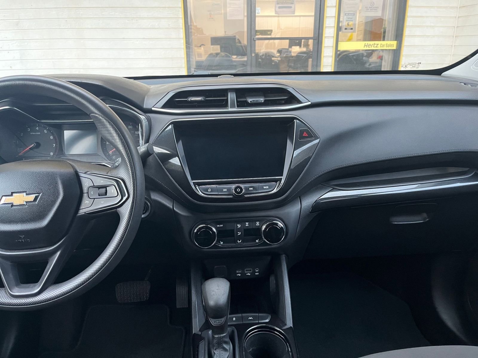 Thumbnail: 2023 Chevrolet TrailBlazer - 17