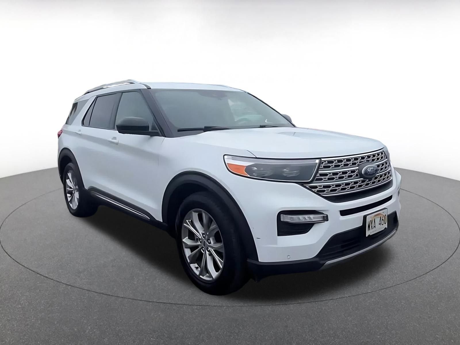 Thumbnail: 2023 Ford Explorer - 3