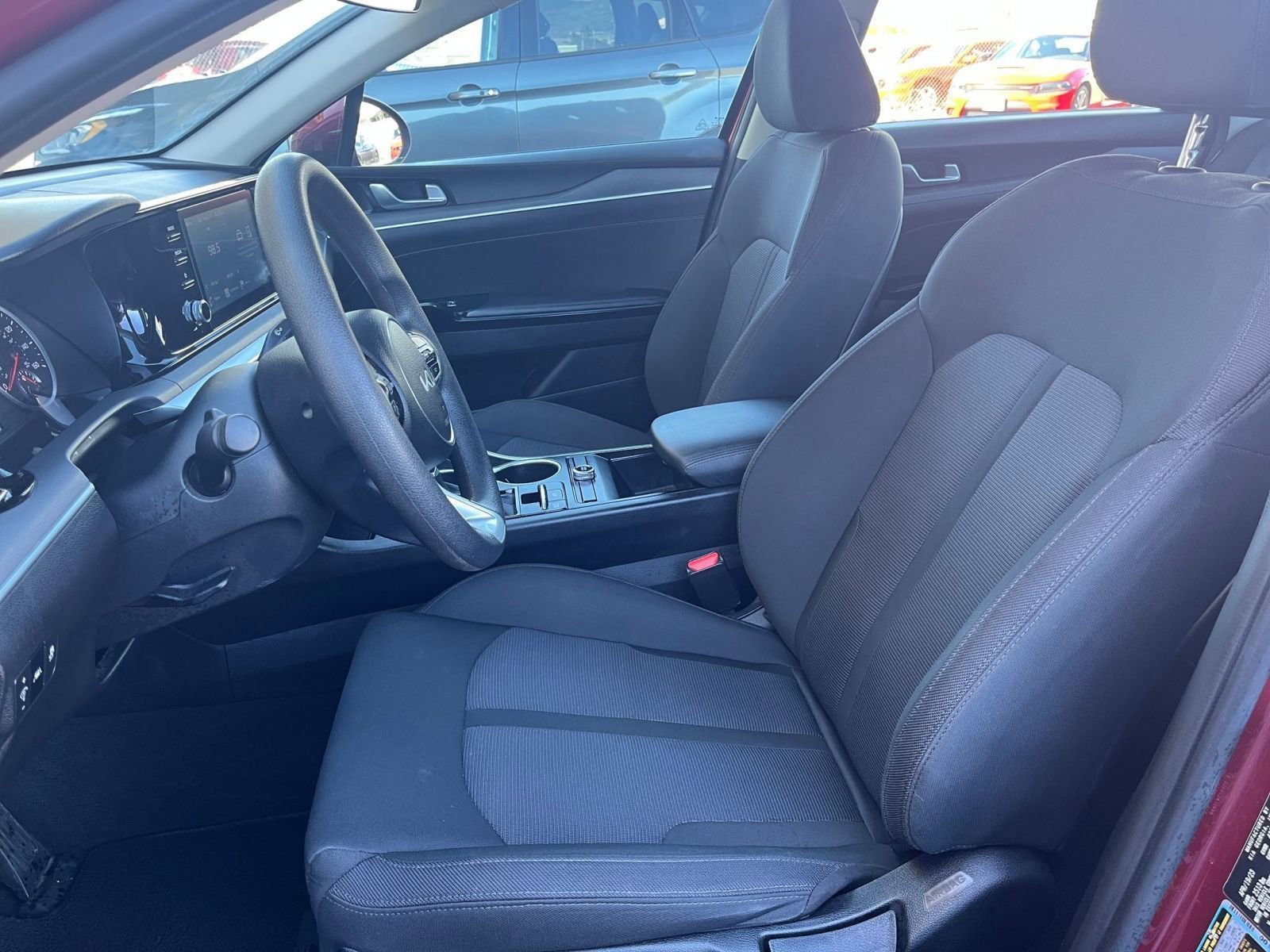 Thumbnail: 2023 Kia K5 - 24