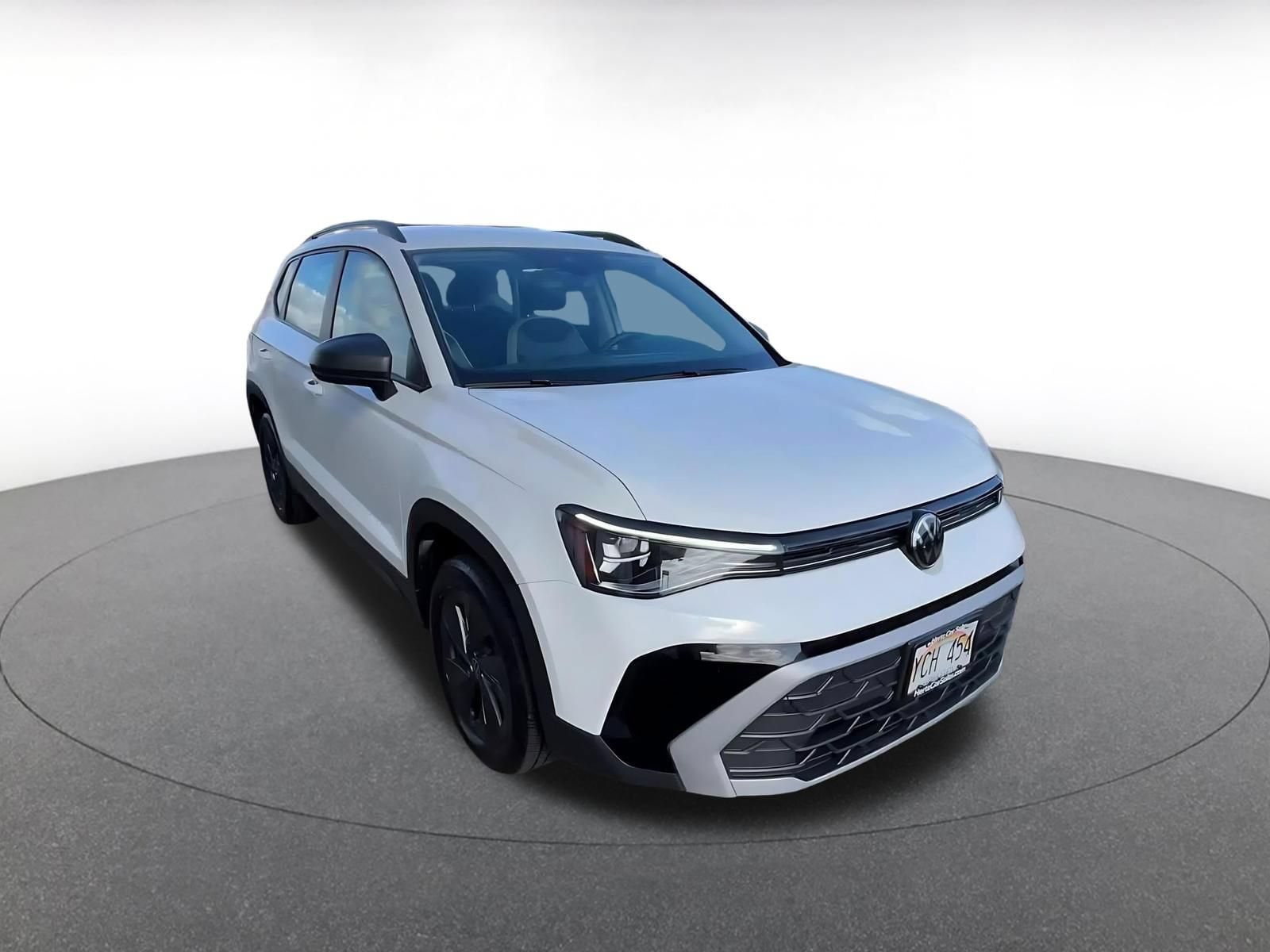 Thumbnail: 2026 Volkswagen Taos - 3
