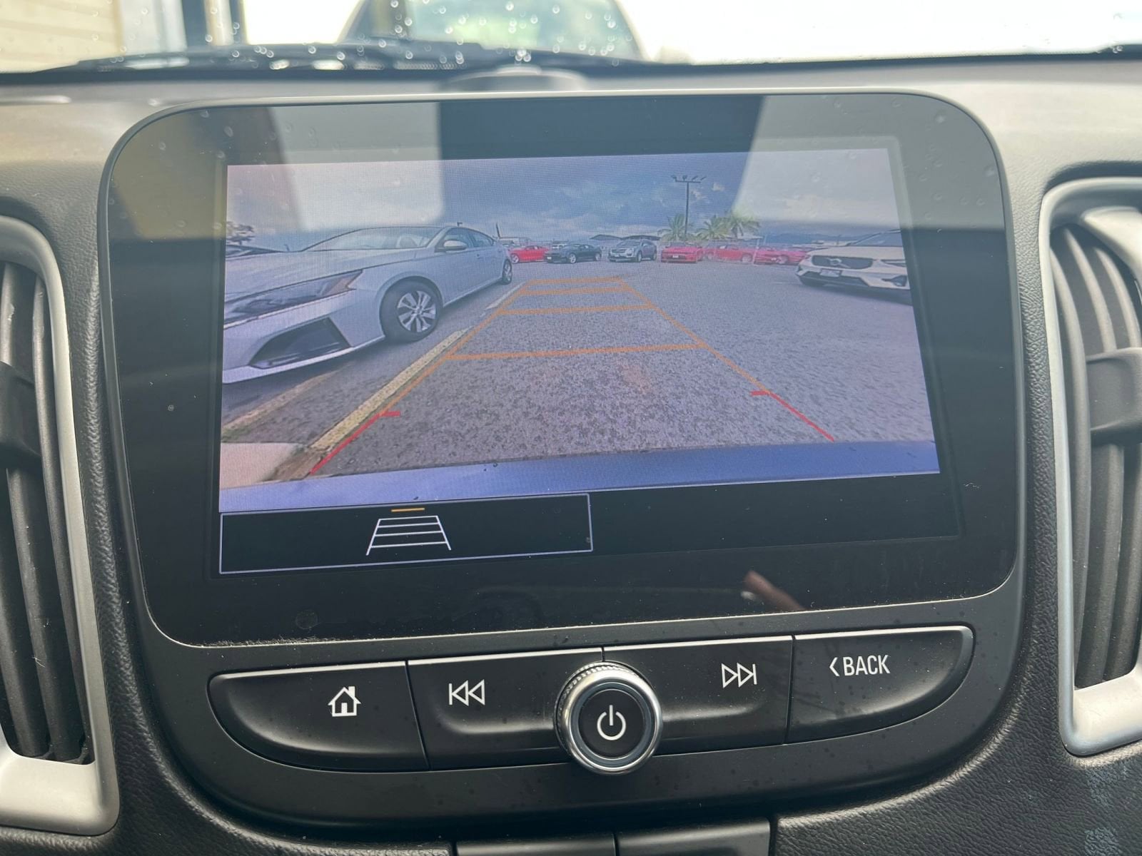 Thumbnail: 2023 Chevrolet Malibu - 17