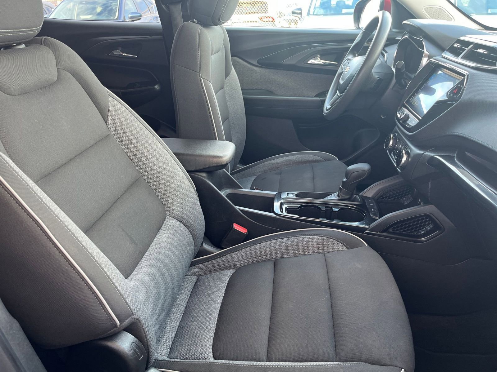 Thumbnail: 2023 Chevrolet TrailBlazer - 35