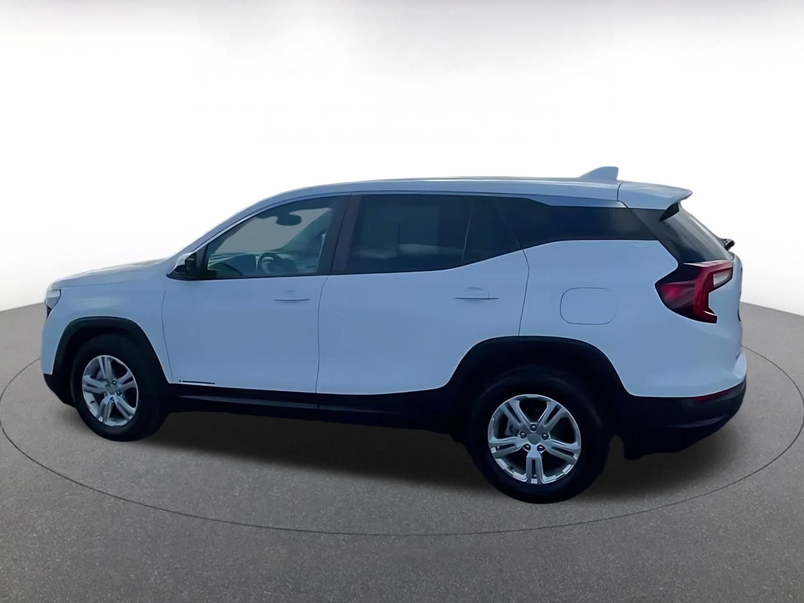 Thumbnail: 2024 GMC Terrain - 10
