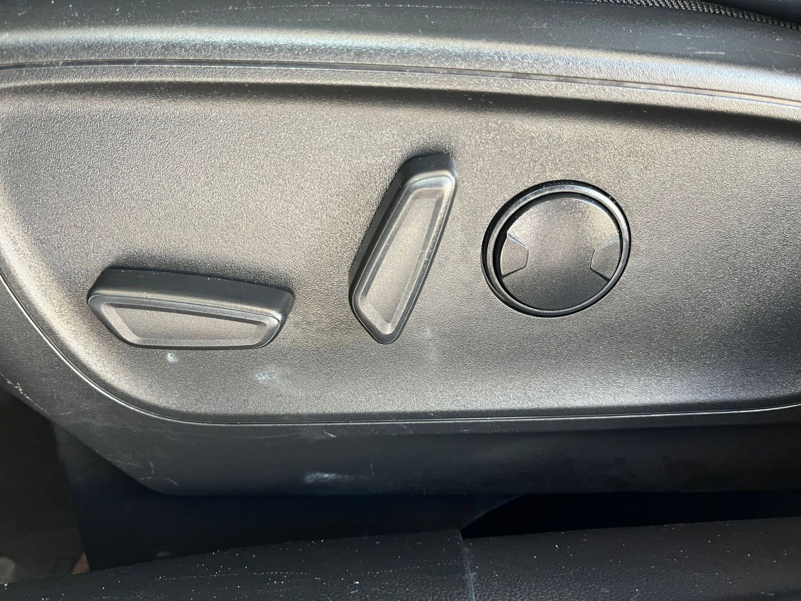 Thumbnail: 2023 Ford Escape - 23