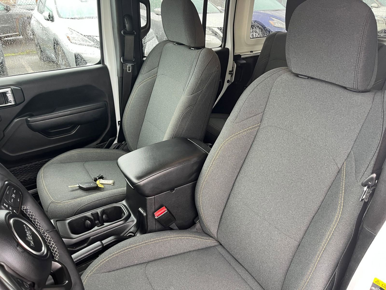 Thumbnail: 2025 Jeep Wrangler - 35