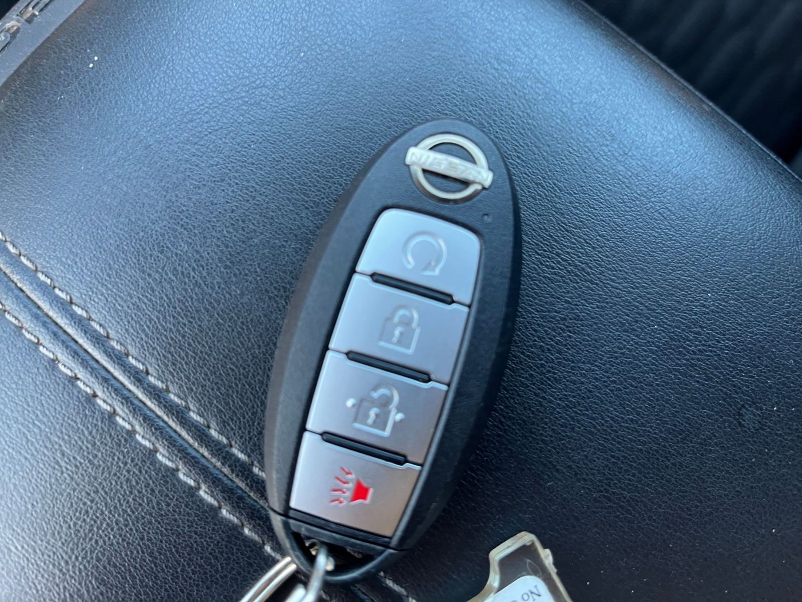 Thumbnail: 2022 Nissan Pathfinder - 21