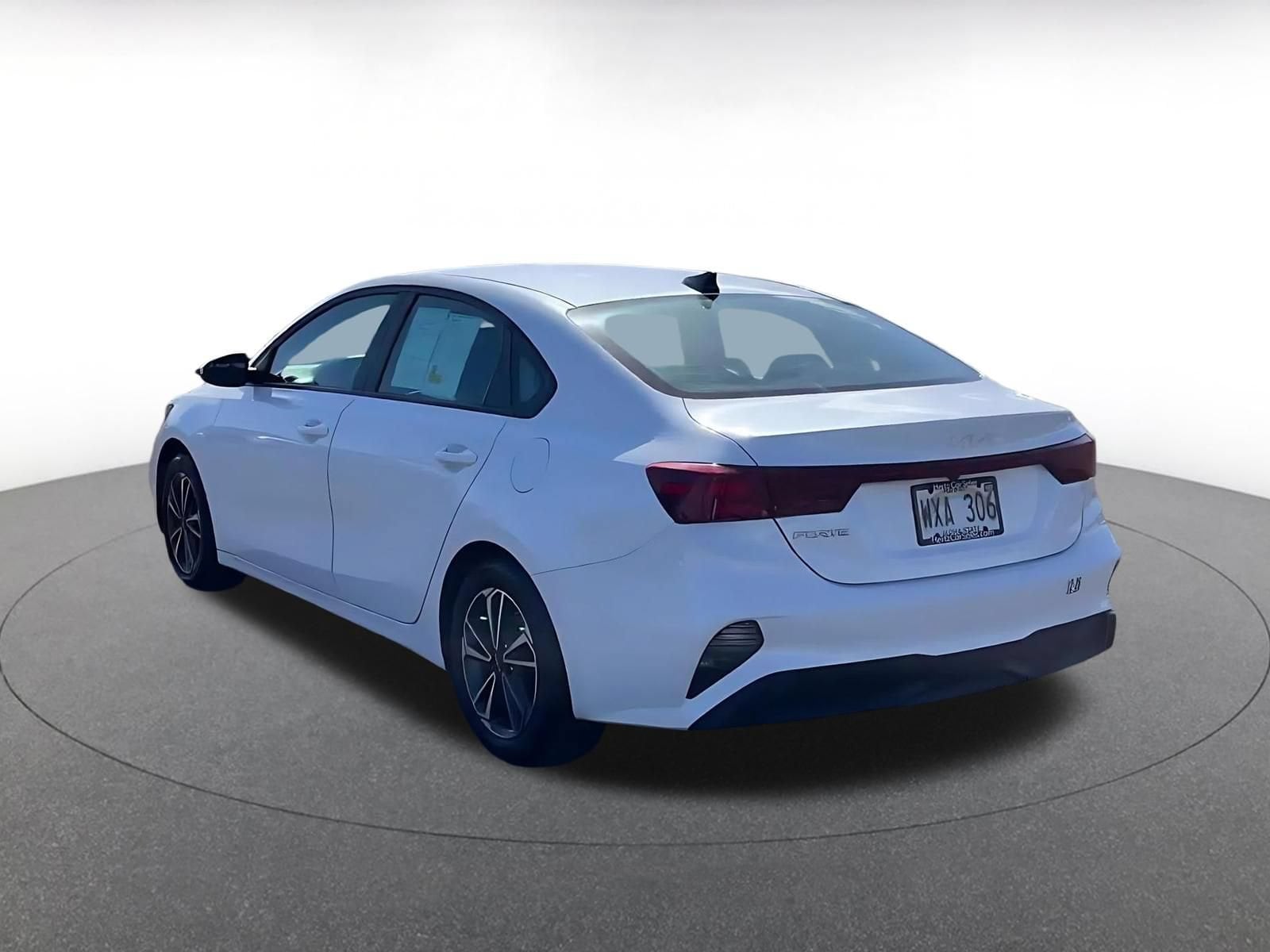 Thumbnail: 2024 Kia Forte - 11