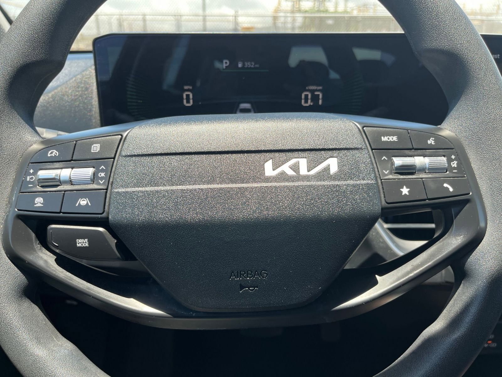 Thumbnail: 2025 Kia K4 - 27