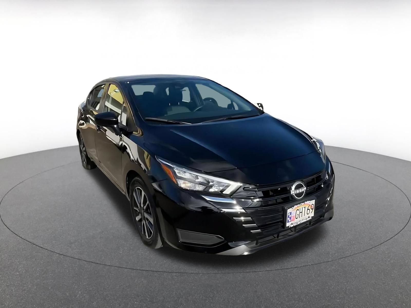 Thumbnail: 2025 Nissan Versa - 3