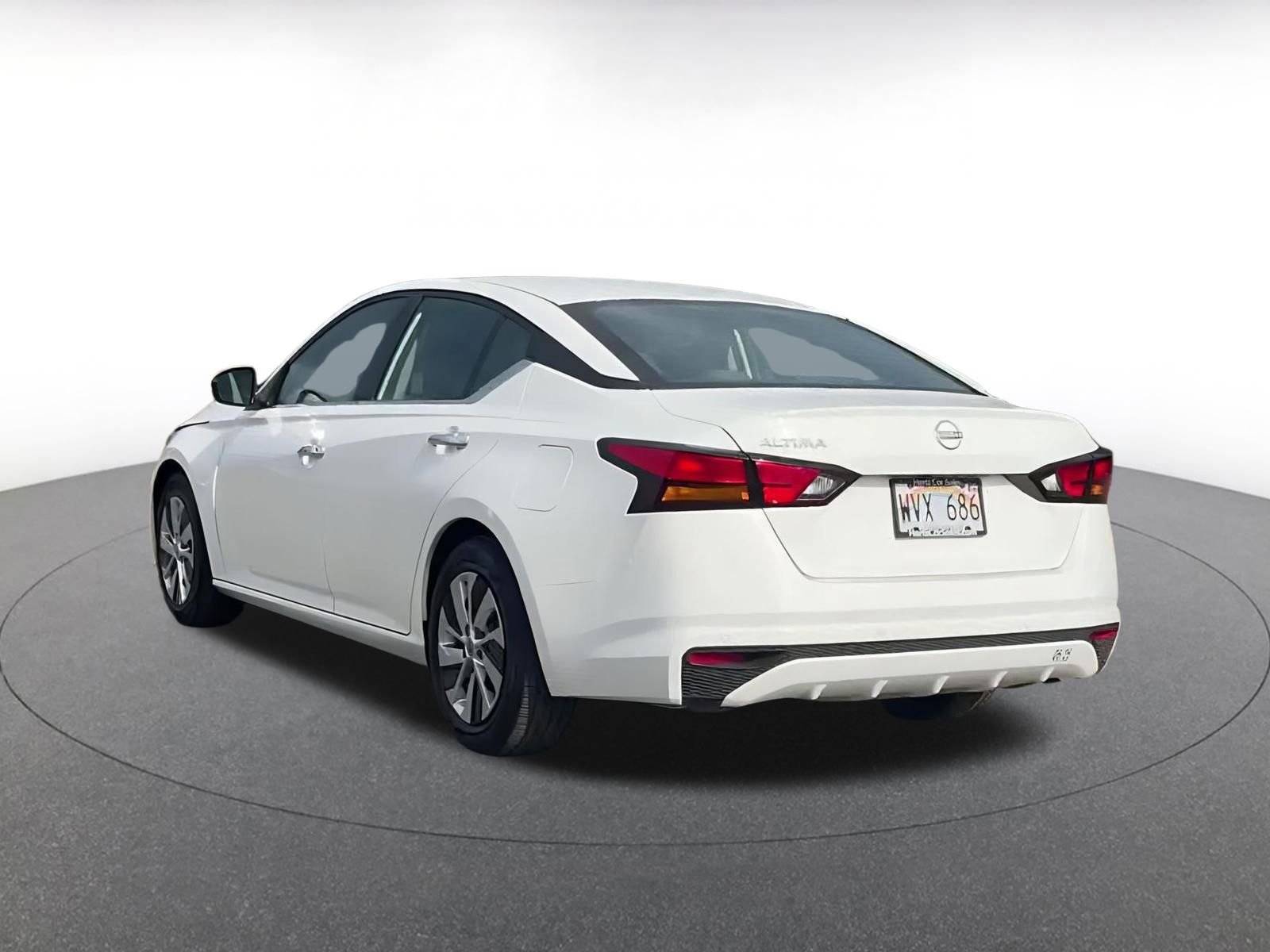 Thumbnail: 2023 Nissan Altima - 11