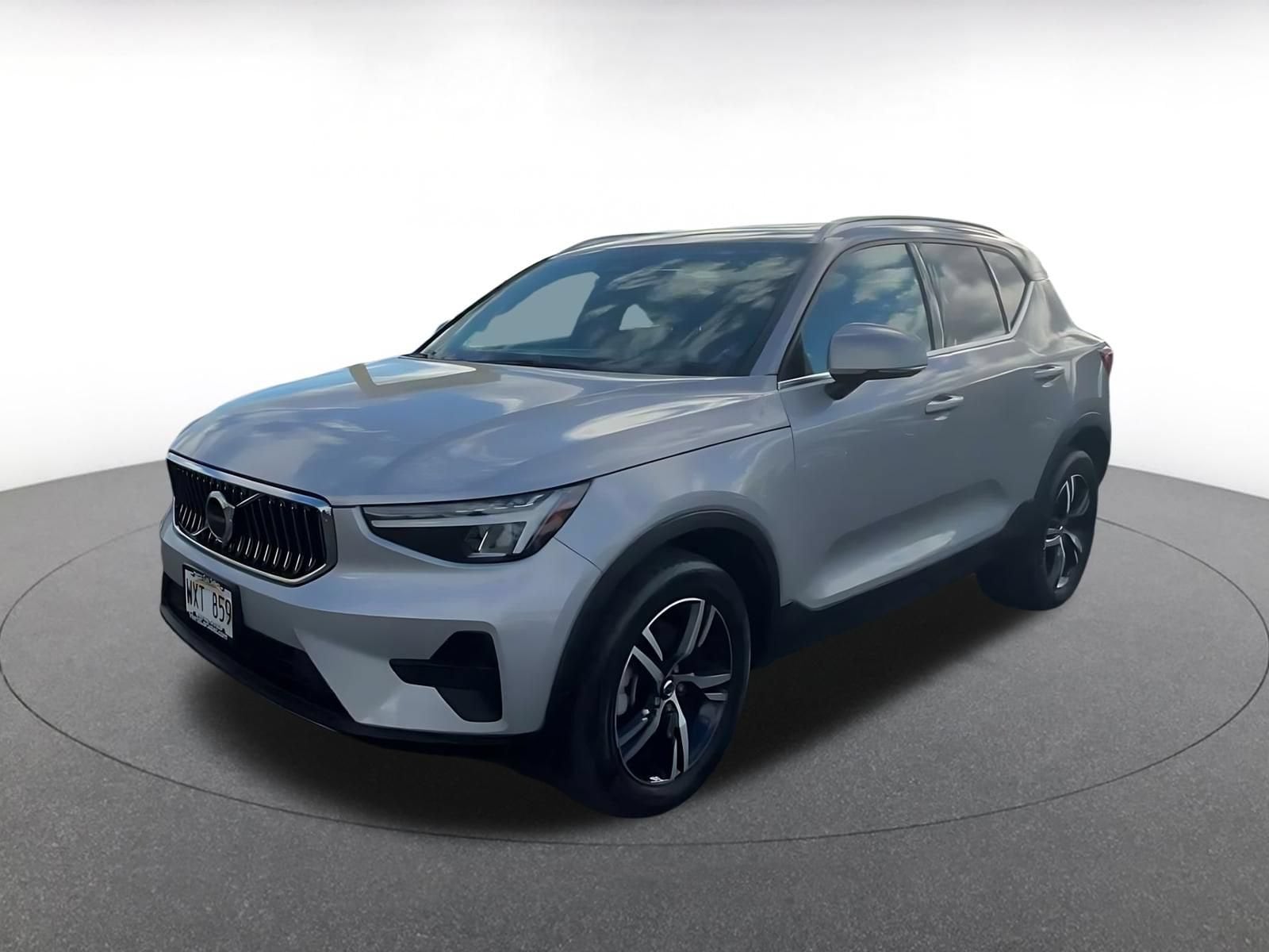 Thumbnail: 2024 Volvo XC40 - 7