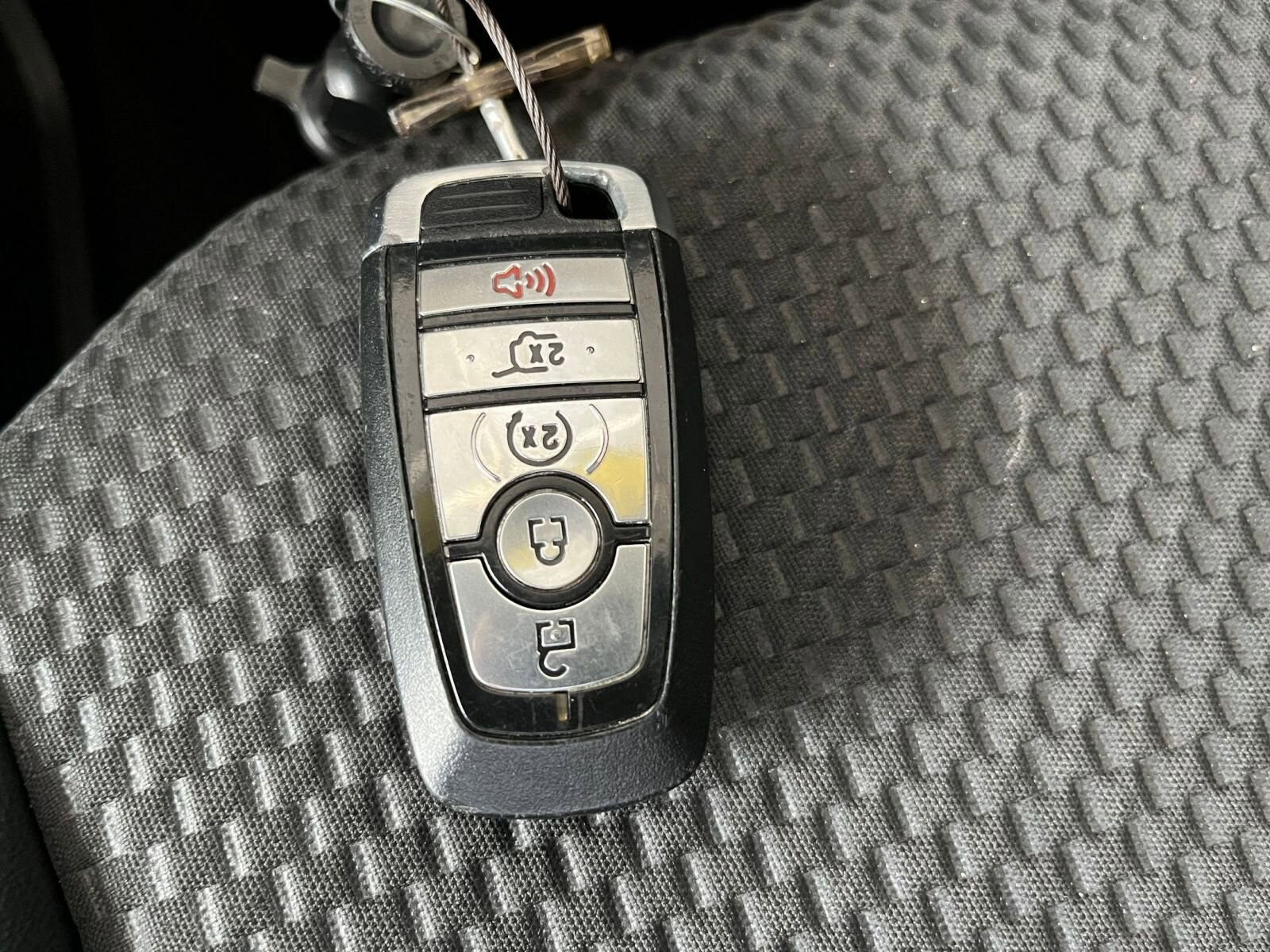 Thumbnail: 2023 Ford Escape - 22