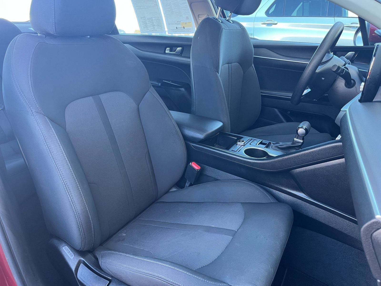 Thumbnail: 2023 Kia K5 - 34