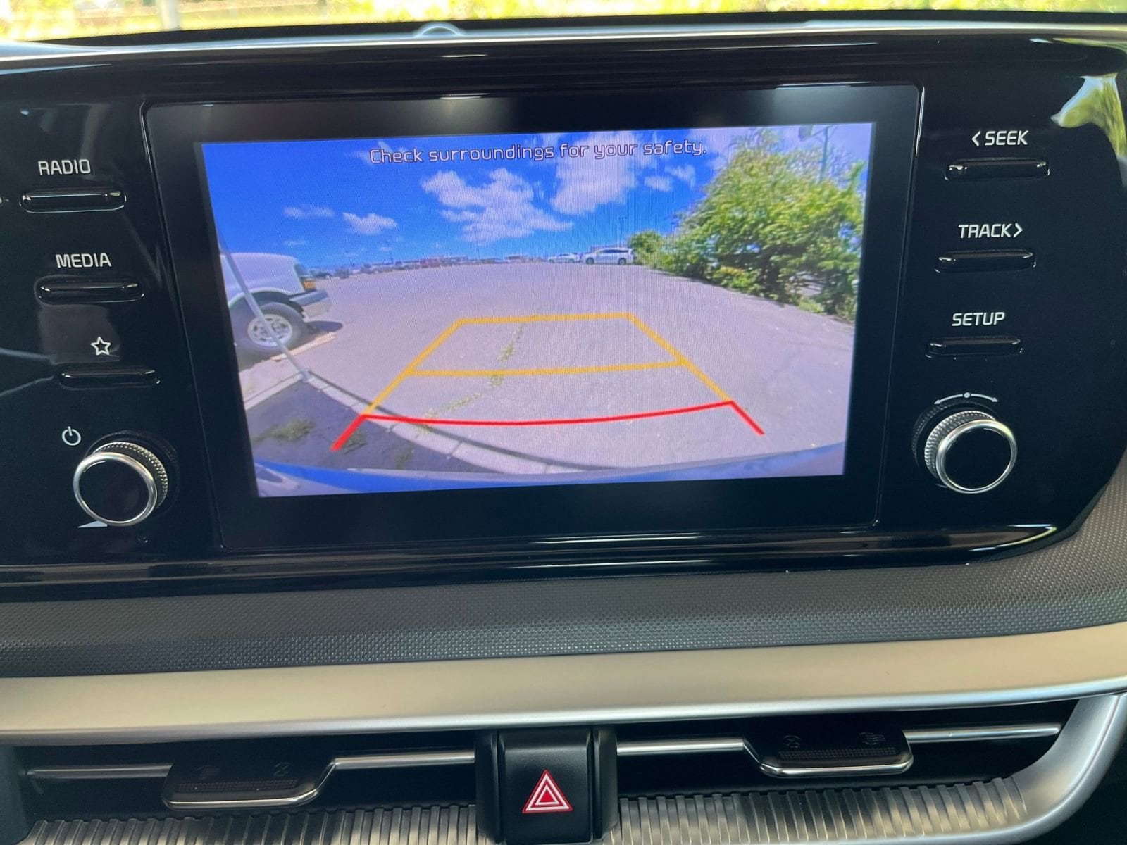 Thumbnail: 2023 Kia K5 - 17