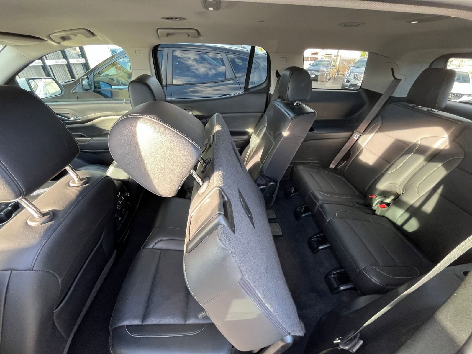 Thumbnail: 2023 GMC Acadia - 32