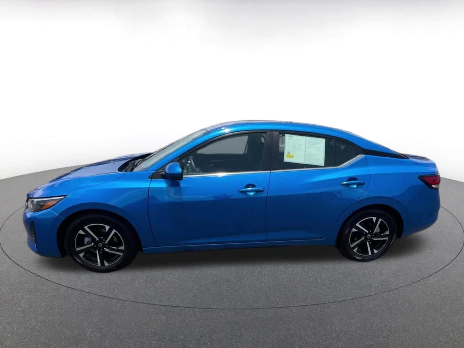 Thumbnail: 2025 Nissan Sentra - 9