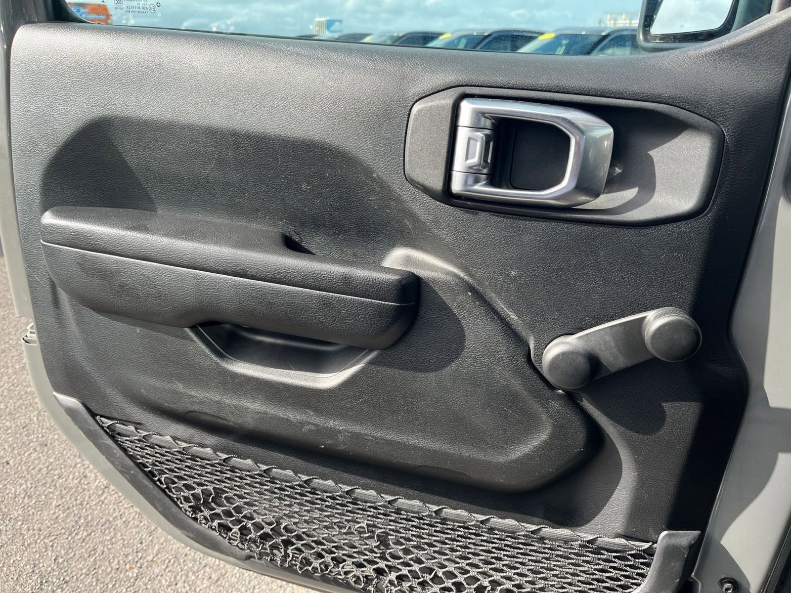 Thumbnail: 2023 Jeep Wrangler - 20