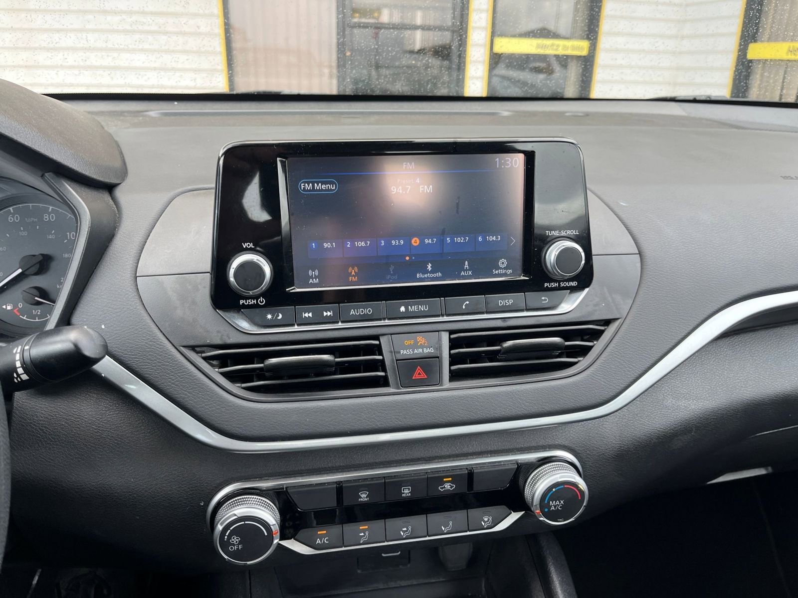 Thumbnail: 2023 Nissan Altima - 18