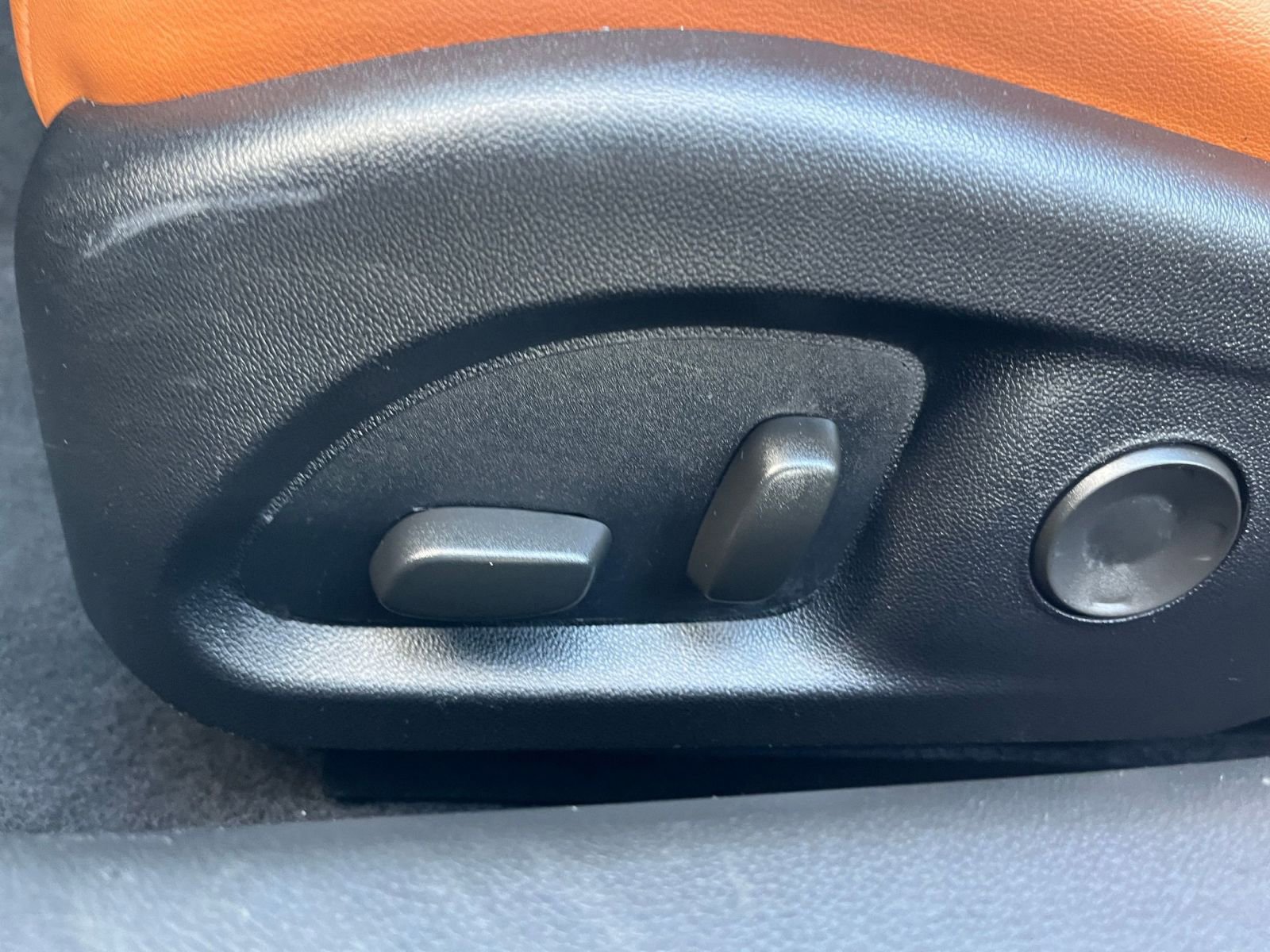 Thumbnail: 2023 Cadillac CT4 - 22