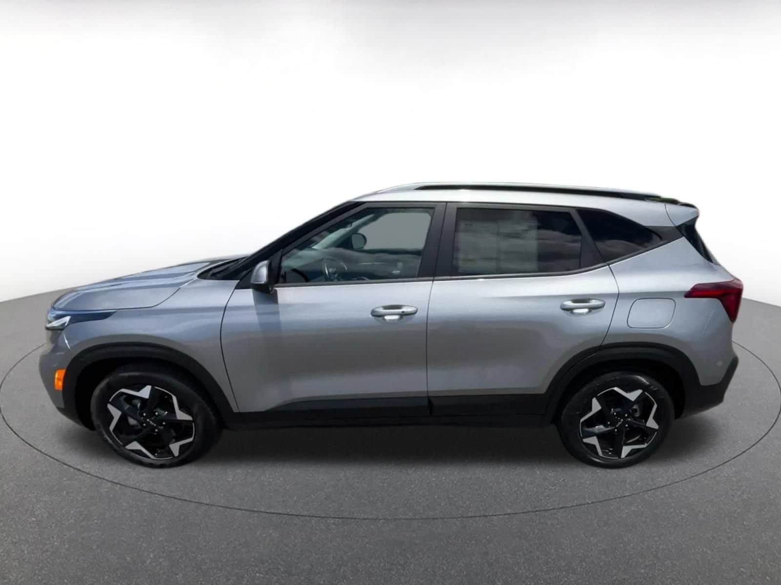 Thumbnail: 2025 Kia Seltos - 7