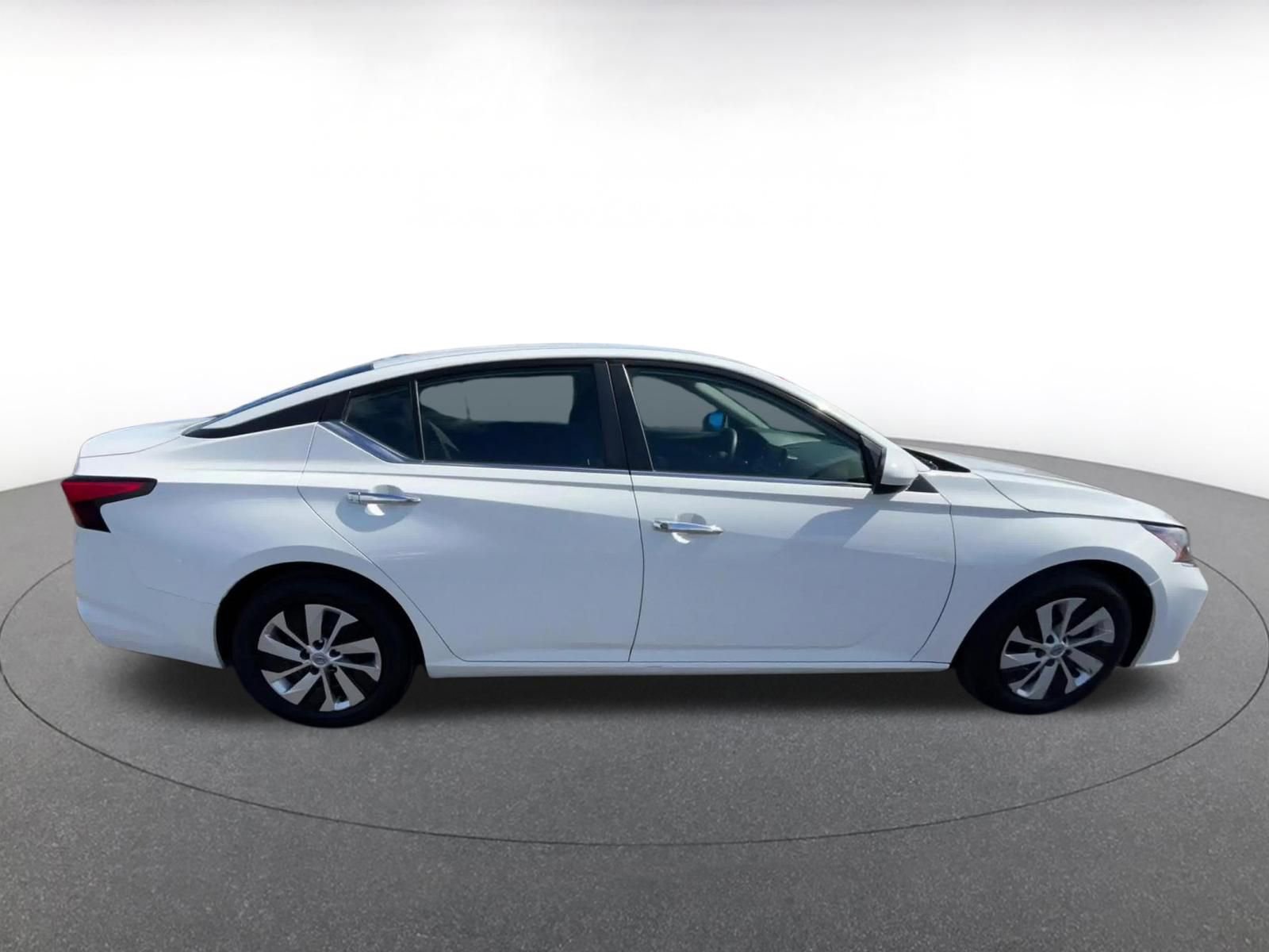 Thumbnail: 2023 Nissan Altima - 16