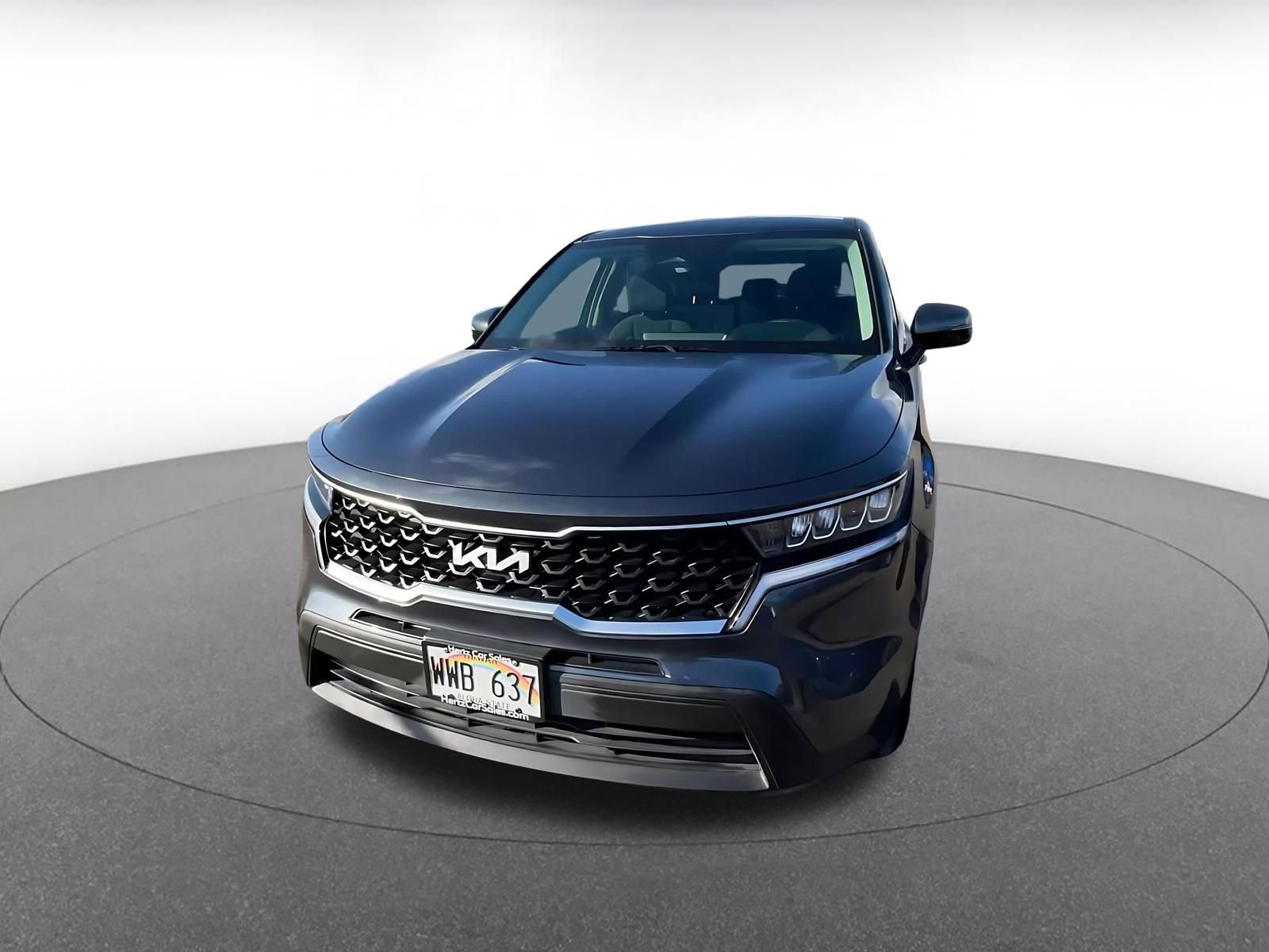 Thumbnail: 2023 Kia Sorento - 7