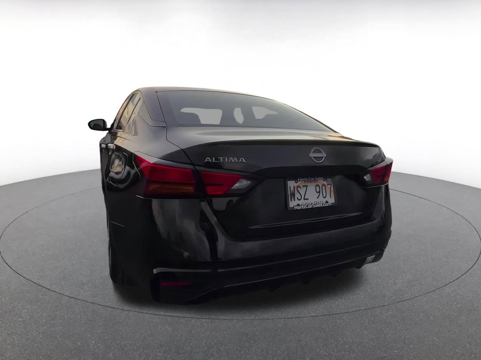 Thumbnail: 2023 Nissan Altima - 11