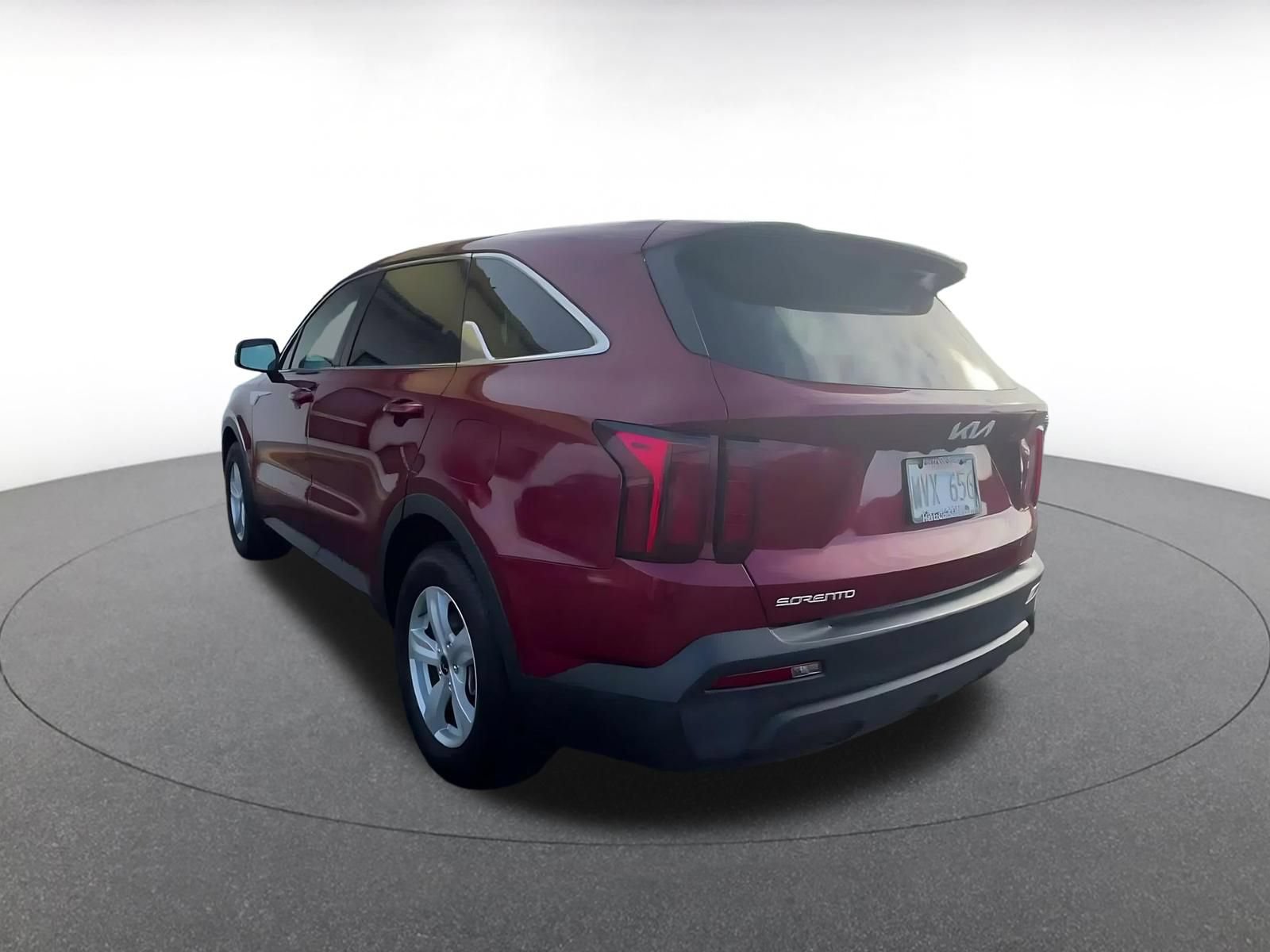 Thumbnail: 2023 Kia Sorento - 9