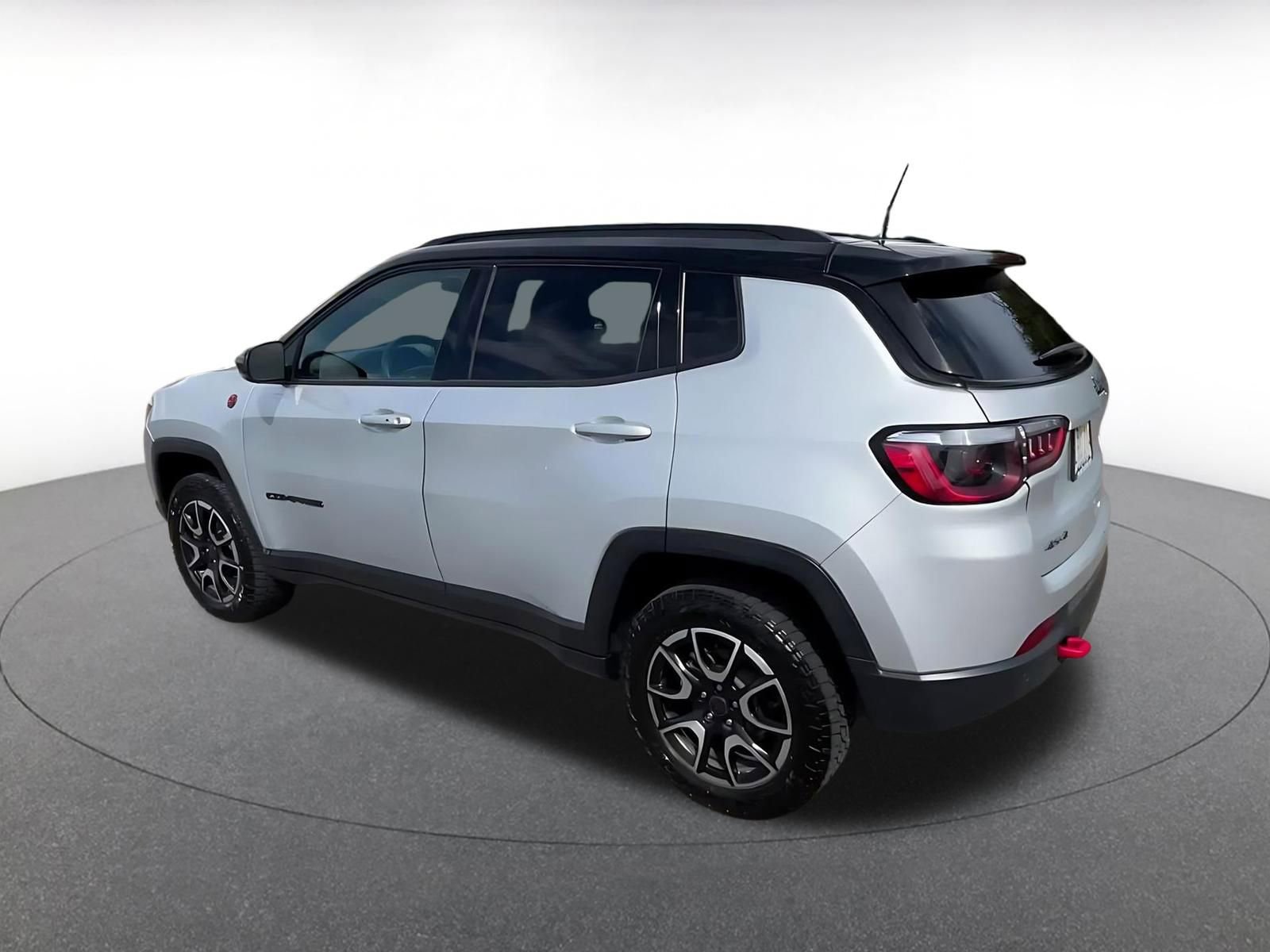 Thumbnail: 2025 Jeep Compass - 10